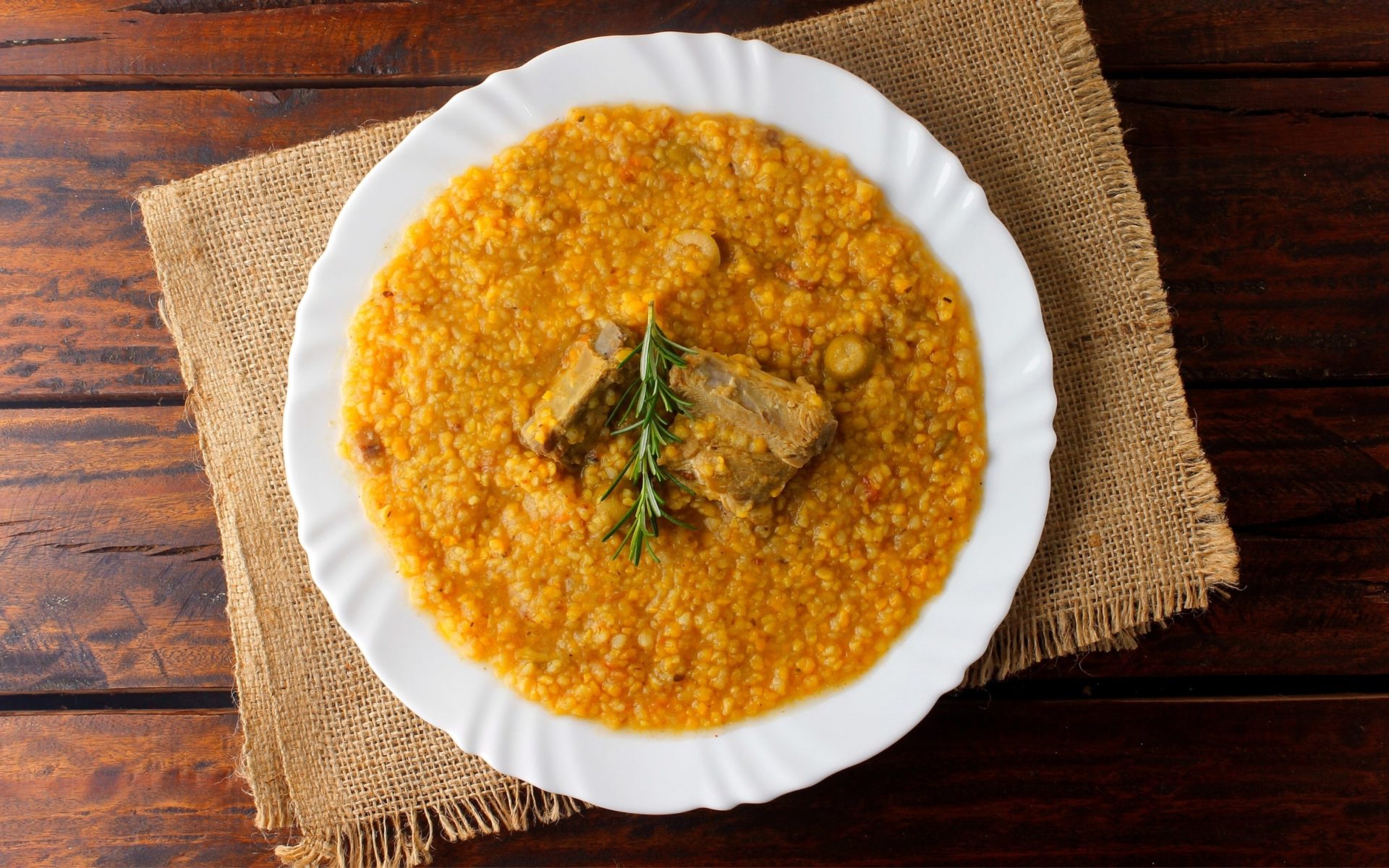 Canjiquinha com frango e linguinça calabresa - Casal Cozinha